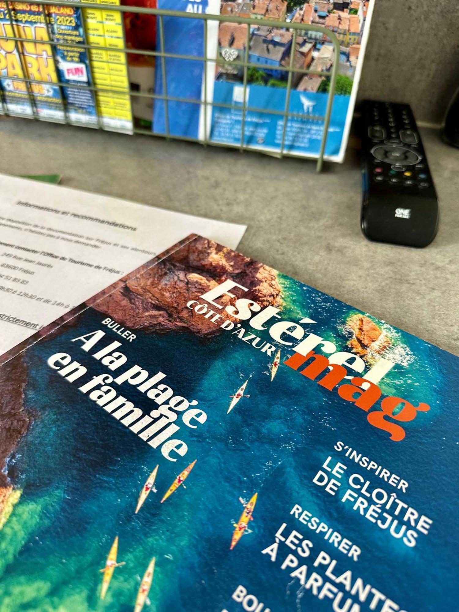 Studio Au Calme Tout Confort Proche Des Plages - Jardin Wifi Parking Fréjus 외부 사진