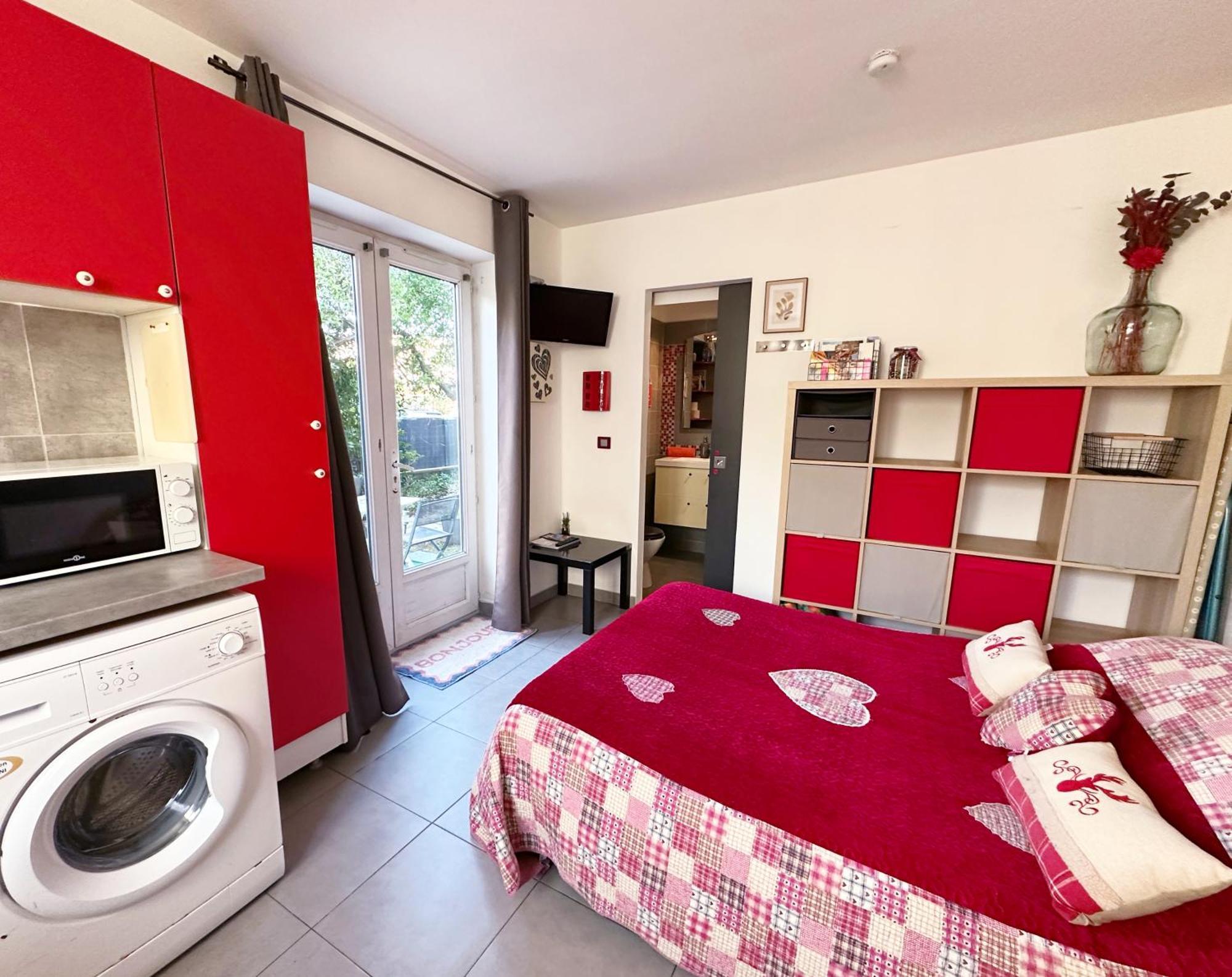 Studio Au Calme Tout Confort Proche Des Plages - Jardin Wifi Parking Fréjus 외부 사진